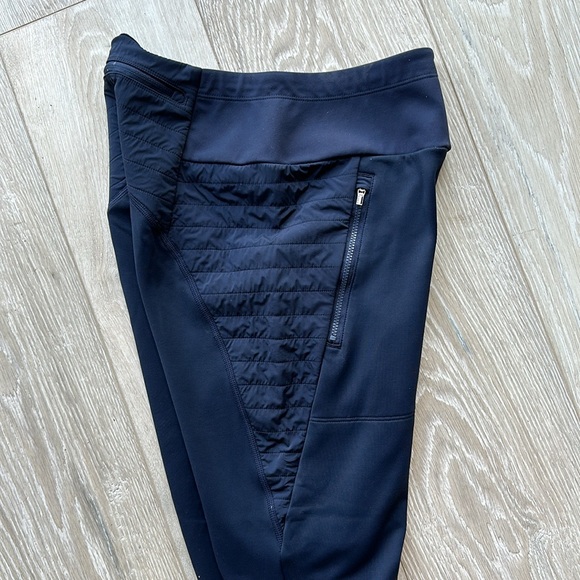 Athleta Peak Hybrid Fleece Tight-Navy Blue, size XS Petite - Picture 6 of 6